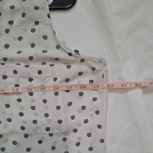 Express Black and White Paisley Polka Dot Blouse Size M - Picture 6 of 7